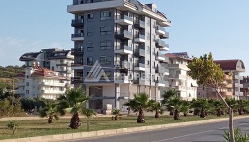 Меблированная квартира 2+1 с отдельной кухней,  отличный вариант для проживания и получения вида на жительство в Турции. - Ракурс 1