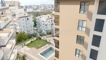 Недорогая квартира 1+1 в Махмутларе, 55 кв.м. - Ракурс 2