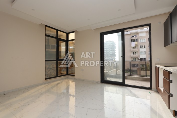 Недорогая квартира 1+1 в Махмутларе, 55 кв.м. - Ракурс 8