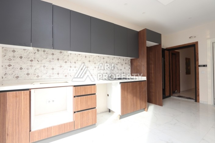 Недорогая квартира 1+1 в Махмутларе, 55 кв.м. - Ракурс 12