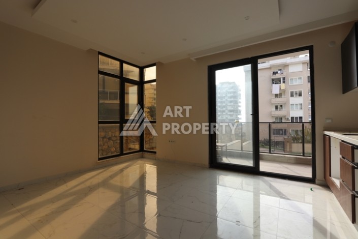 Недорогая квартира 1+1 в Махмутларе, 55 кв.м. - Ракурс 15