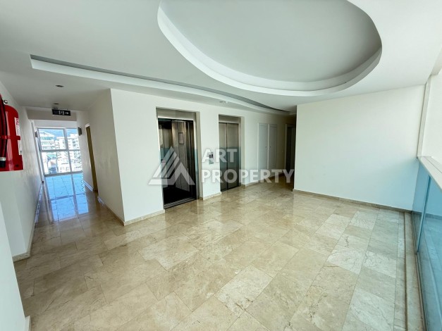 Элитная квартира 2+1 с панорамным видом на море в Махмутларе, 115 м² - Ракурс 20