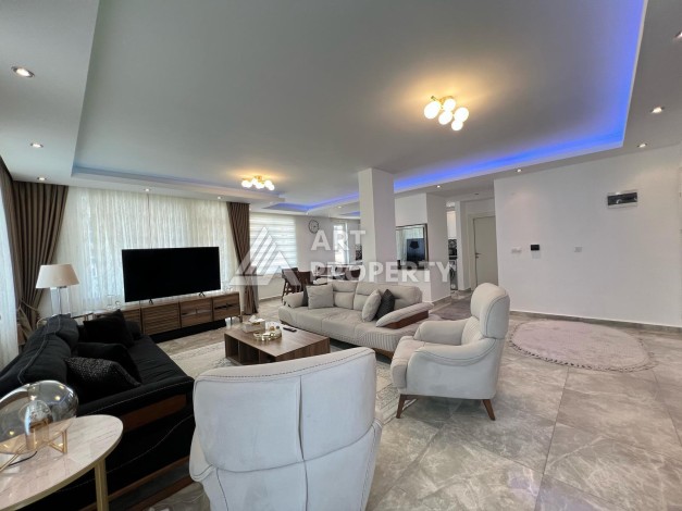 Дуплекс 4+1 в районе Оба — 200 м², с мебелью, подходит под ВНЖ - Ракурс 4