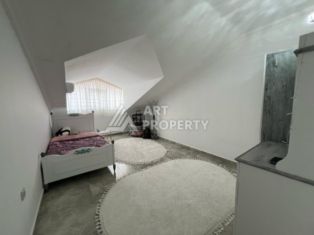 Дуплекс 4+1 в районе Оба — 200 м², с мебелью, подходит под ВНЖ - Ракурс 9