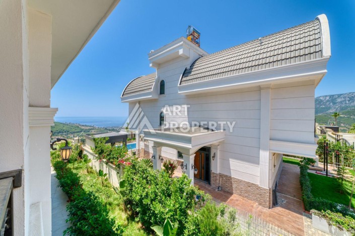 Современная вилла 5+1 с панорамным видом на море и гражданством Турции в Каргыджаке - Ракурс 44