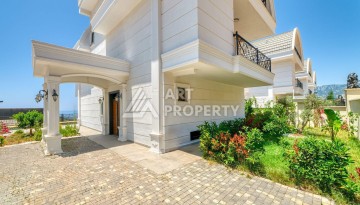 Современная вилла 5+1 с панорамным видом на море и гражданством Турции в Каргыджаке - Ракурс 53