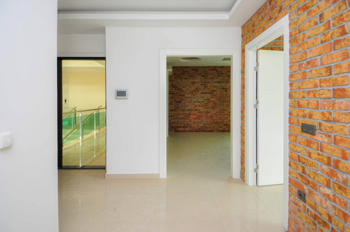 Четырехкомнатная квартира в 50 метрах от Средиземного моря в районе Кестель, Алания, 120 м2 - Ракурс 16