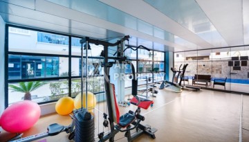 Квартира 2+1 с большим застекленным балконом, 110 кв.м. Махмутлар, Алания - Ракурс 6