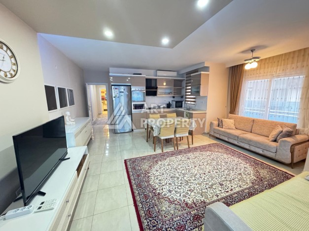 Квартира 2+1 с большим застекленным балконом, 110 кв.м. Махмутлар, Алания - Ракурс 9