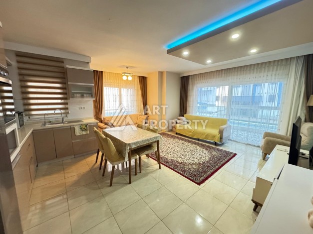 Квартира 2+1 с большим застекленным балконом, 110 кв.м. Махмутлар, Алания - Ракурс 14