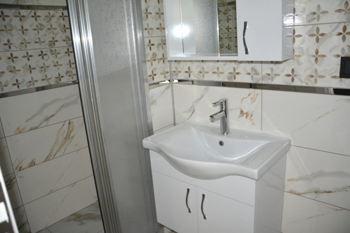 Две квартиры 3+1 в новом доме с инфраструктурой в районе Махмутлар,  150 м2 - Ракурс 6