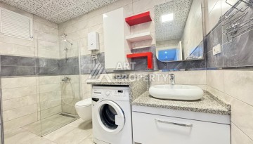 Квартира 2+1 с большим застекленным балконом, 110 кв.м. Махмутлар, Алания - Ракурс 19