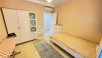 Квартира 2+1 с большим застекленным балконом, 110 кв.м. Махмутлар, Алания - Ракурс 26