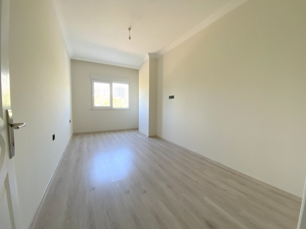 Две квартиры 3+1 в новом доме с инфраструктурой в районе Махмутлар,  150 м2 - Ракурс 10