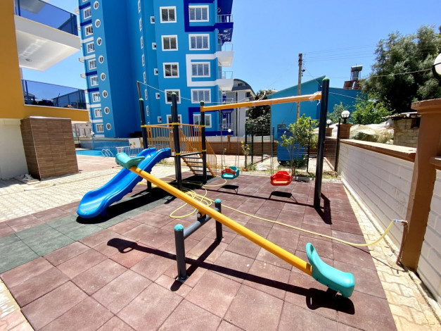 Две квартиры 3+1 в новом доме с инфраструктурой в районе Махмутлар,  150 м2 - Ракурс 20