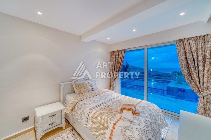 Дом, где пространство, свет и панорамные виды становятся частью повседневной жизни. - Ракурс 4