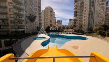 Квартира 2+1 в популярной резиденции на ул.Ататюрка в Махмутларе, 120 кв.м. - Ракурс 4