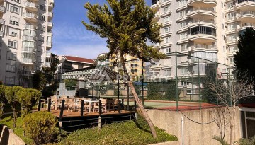 Квартира 2+1 в популярной резиденции на ул.Ататюрка в Махмутларе, 120 кв.м. - Ракурс 6