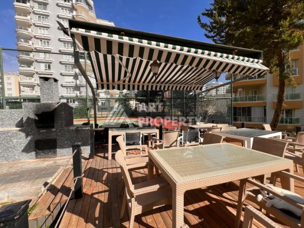 Квартира 2+1 в популярной резиденции на ул.Ататюрка в Махмутларе, 120 кв.м. - Ракурс 6