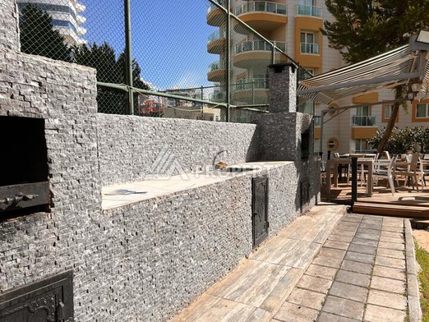 Квартира 2+1 в популярной резиденции на ул.Ататюрка в Махмутларе, 120 кв.м. - Ракурс 7