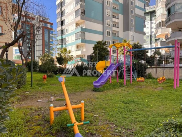 Квартира 2+1 в популярной резиденции на ул.Ататюрка в Махмутларе, 120 кв.м. - Ракурс 9