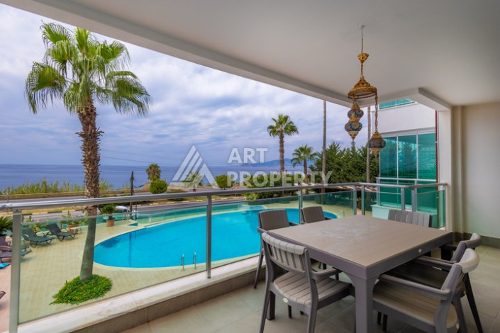 Квартира 2+1 с прямым видом на Средиземное море в Каргыджаке, 110 м², 150 метров до пляжа - Ракурс 0