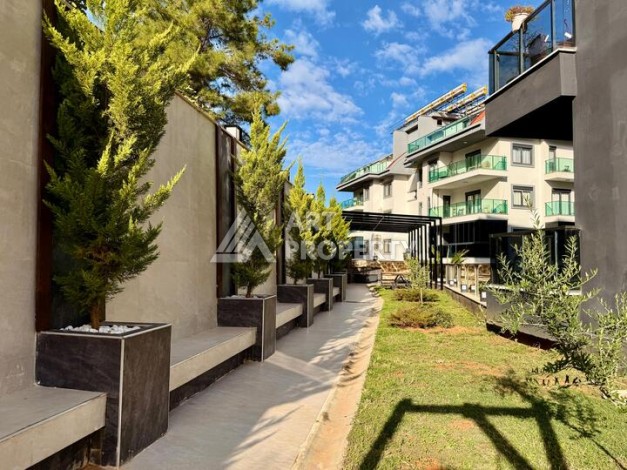 Современная квартира 1+1 в новом комплексе 2024 года, 60 м², район открыт для ВНЖ - Ракурс 19