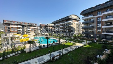 Двухуровневая квартира 2+1 в закрытом комплексе с большой зелёной территорией, 120 м² - Ракурс 1