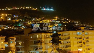 Квартира 6+1 в центре Аланьи, 340 м², подходит под гражданство Турции - Ракурс 3