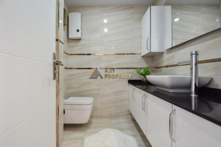 Двухуровневая квартира 2+1 в центре Аланьи в районе пляжа Клеопатра, 108 м2 - Ракурс 3