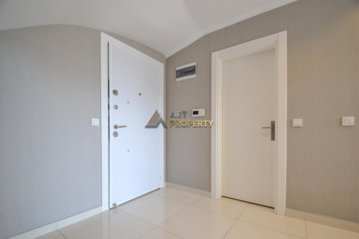 Двухуровневая квартира 2+1 в центре Аланьи в районе пляжа Клеопатра, 108 м2 - Ракурс 5