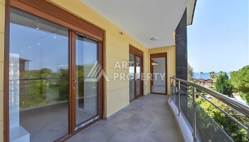 Элитная недвижимость в центре Алании, квартира 4+1 площадью 210 кв.м. - Ракурс 11