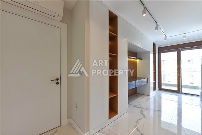 Элитная недвижимость в центре Алании, квартира 4+1 площадью 210 кв.м. - Ракурс 12