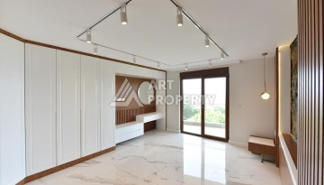 Элитная недвижимость в центре Алании, квартира 4+1 площадью 210 кв.м. - Ракурс 19