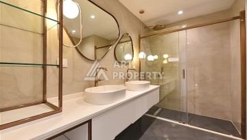 Элитная недвижимость в центре Алании, квартира 4+1 площадью 210 кв.м. - Ракурс 25