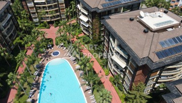 Элитная недвижимость в центре Алании, квартира 4+1 площадью 210 кв.м. - Ракурс 40