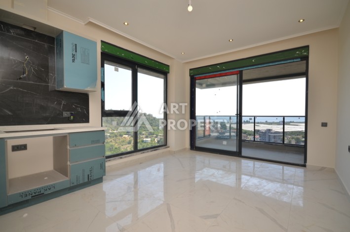 Современный дуплекс 2+1 с панорамным видом на море и бассейн — отличное предложение для комфортной жизни и отдыха. - Ракурс 2