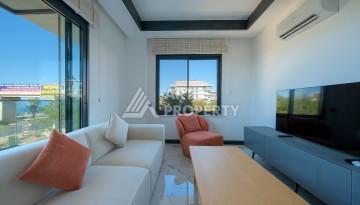 Апартаменты 1+1 в престижном районе Кестель, всего в 50 метрах от моря. - Ракурс 3