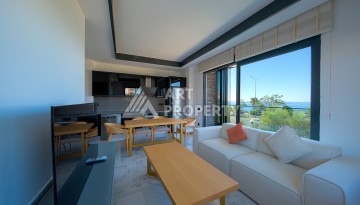 Апартаменты 1+1 в престижном районе Кестель, всего в 50 метрах от моря. - Ракурс 4