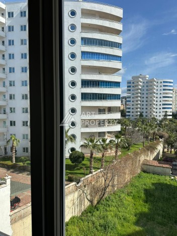 Срочная продажа просторной квартиры 2+1 в районе Махмутлар рядом с морем - Ракурс 15