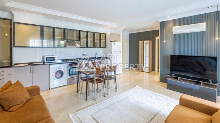 Просторная квартира 1+1 в районе Оба, 550 метров до моря - Ракурс 3