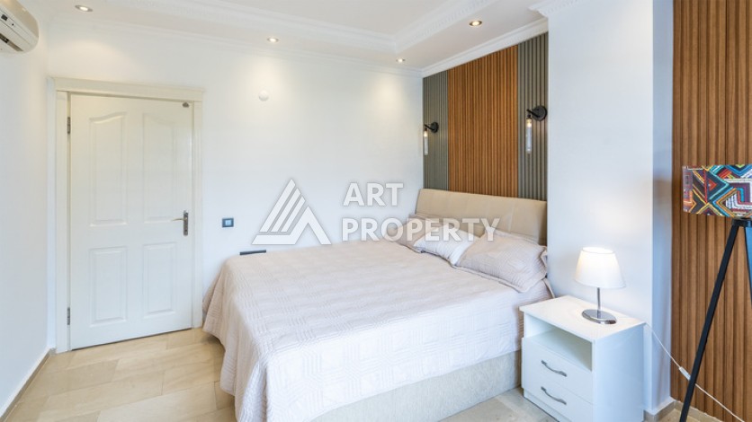 Просторная квартира 1+1 в районе Оба, 550 метров до моря - Ракурс 9