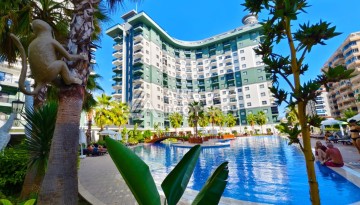 Квартира 1+1 в престижной резиденции района Махмутлар, 50 кв.м. - Ракурс 1