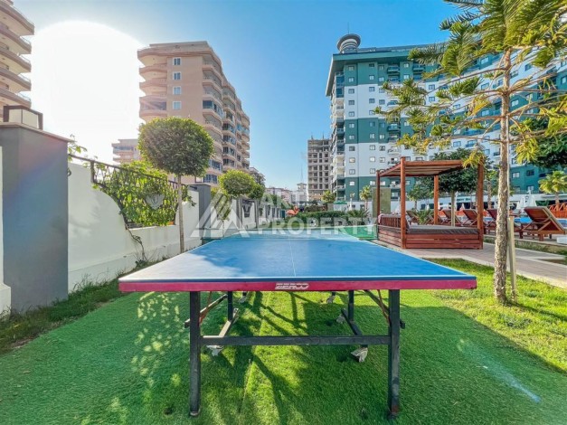 Квартира 1+1 в престижной резиденции района Махмутлар, 50 кв.м. - Ракурс 3