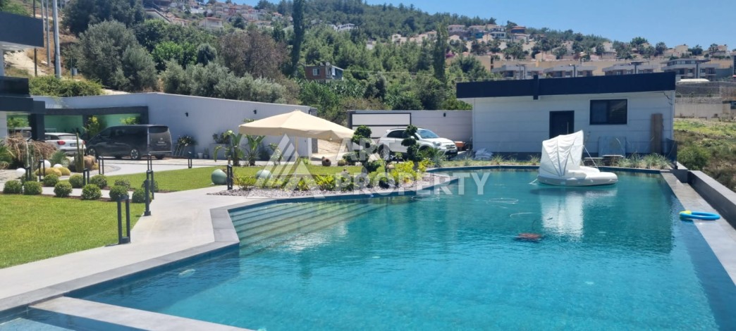 Вилла 6+2 с большим участком 1950 м2 в районе Каргыджак, Алания - Ракурс 2