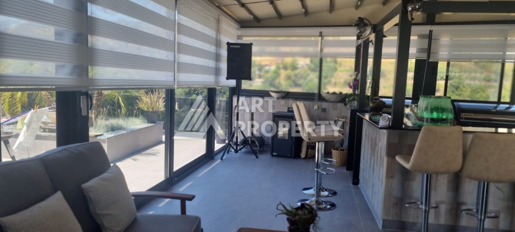 Вилла 6+2 с большим участком 1950 м2 в районе Каргыджак, Алания - Ракурс 12