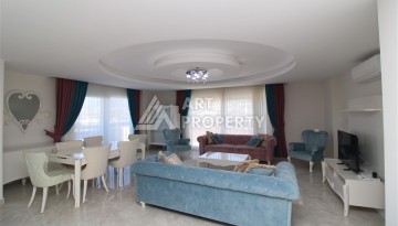 Просторная квартира 3+1, 200 м² в Махмутларе — 500 метров до моря - Ракурс 2