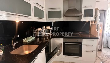 Три квартиры 2+1 на одном этаже — 150 метров до моря, готовый арендный бизнес - Ракурс 5