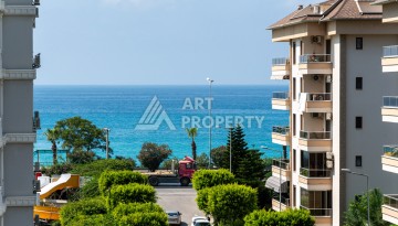 Квартира 2+1 с видом на море в Тосмуре — срочная продажа, 100 метров до пляжа - Ракурс 1