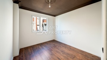 Квартира 2+1 с видом на море в Тосмуре — срочная продажа, 100 метров до пляжа - Ракурс 3